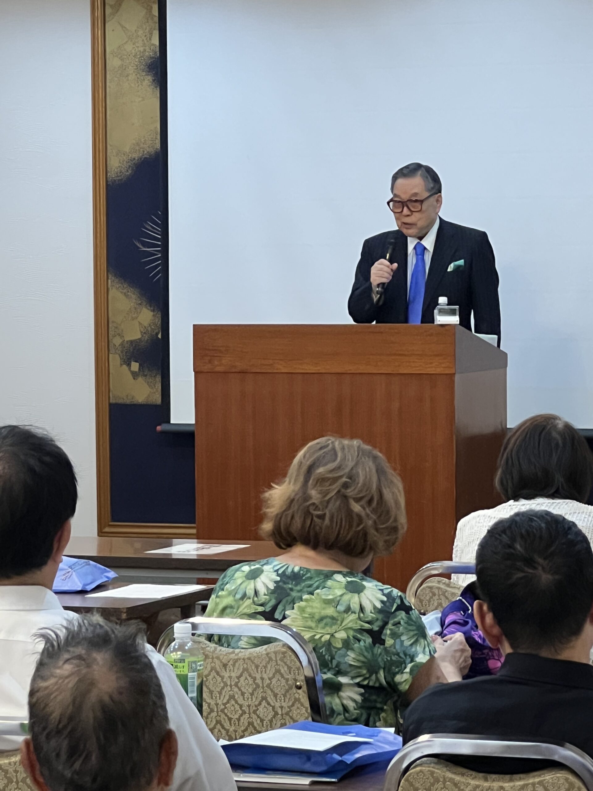 経済評論家　杉村 富生 氏